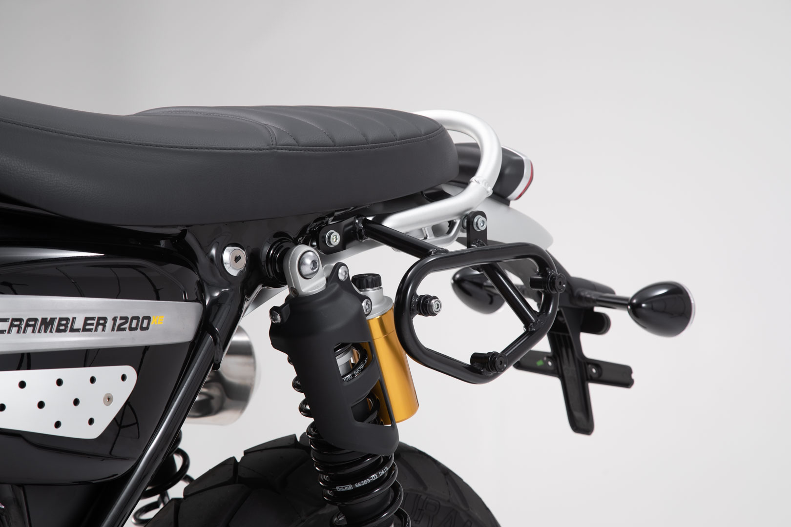 Triumph scrambler 1200 xc luggage rack on sale