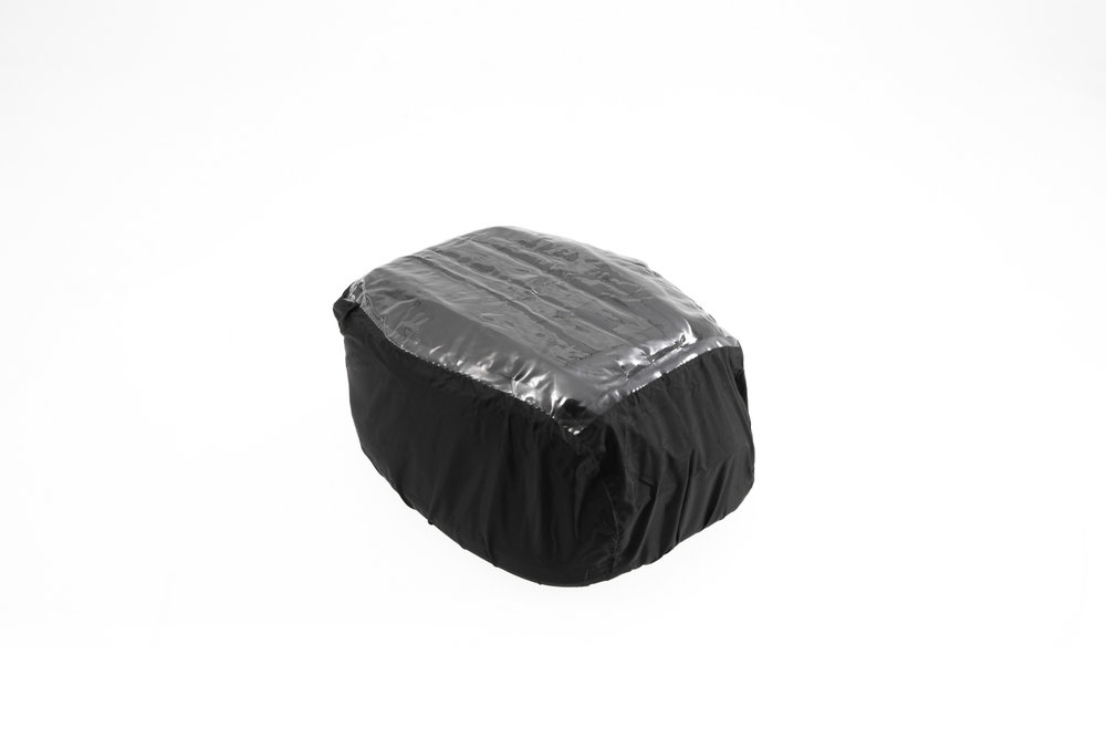 Tank bag outlet rain cover
