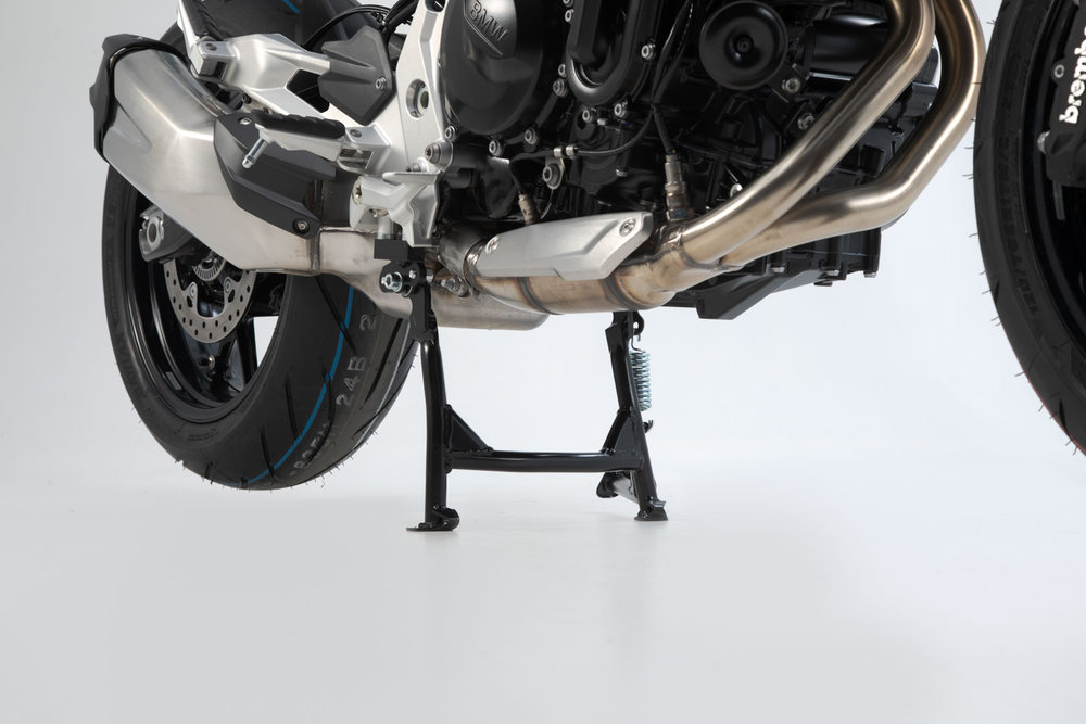 SW Motech Centerstand Black. BMW F 900 R 19 with BMW lowering