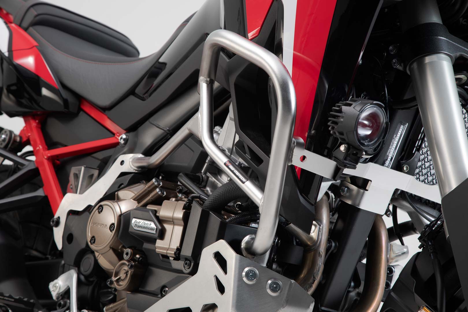 SW-Motech Acier inox. CRF1100L Africa Twin (19-) - Acier inox. CRF1100L Africa Twin (19-)