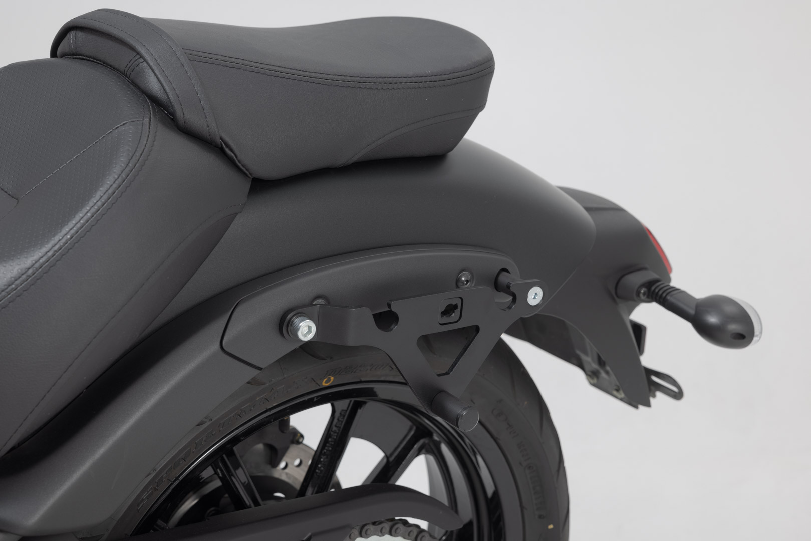 Side view of SW-Motech SLH side carrier LH1 left - Kawasaki Vulcan S (16-). For LH1.