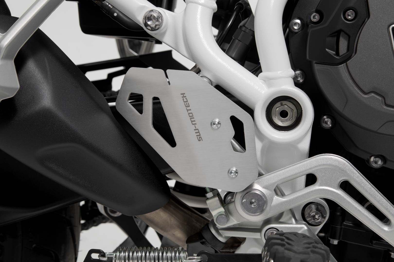 SW-Motech Fersenschutz rechts - Schwarz. Triumph Tiger 900/GT/Rally/Pro (19-)., schwarz