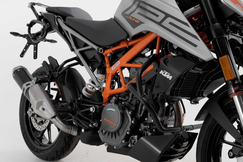 SW-Motech Negro. KTM Duke 125 (21-23) / 200 (17-). - Negro. KTM