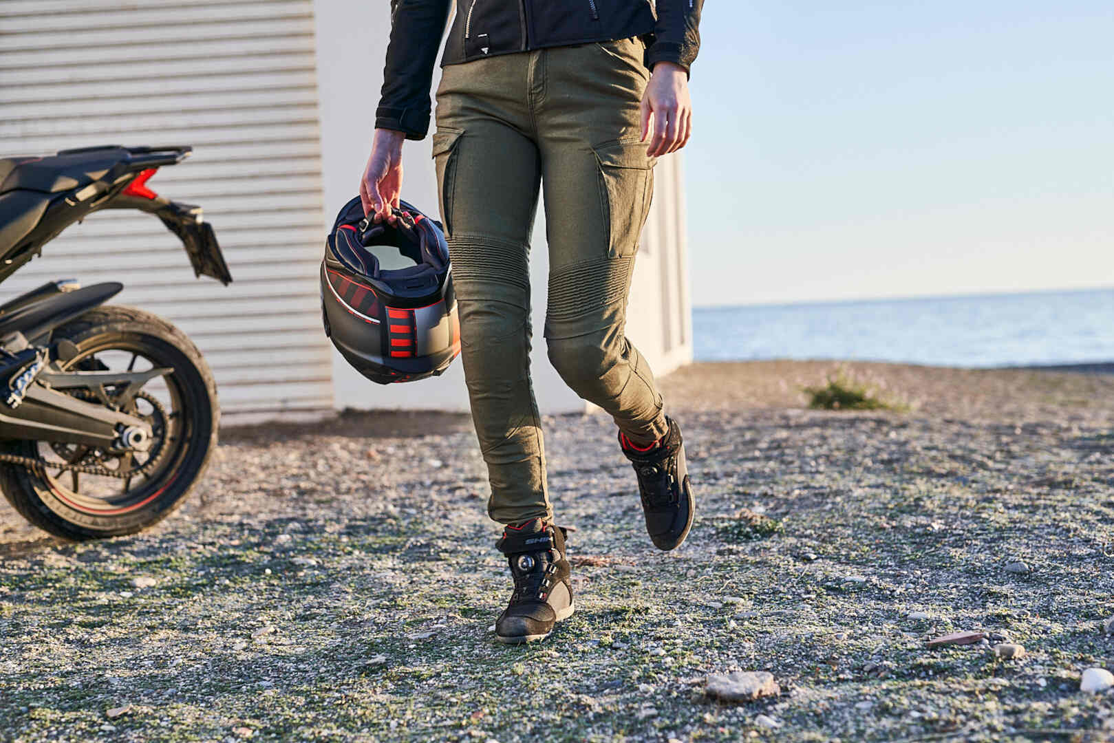 Side view of SHIMA Giro 2.0 Ladies Motorcycle Textile Pants, green-brown, Size 26 for Women