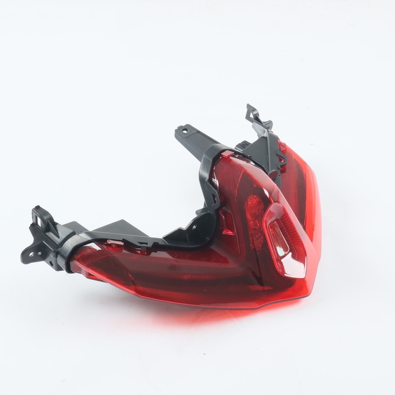 O PARTS O-PARTS Tail light - YAMAHA Tmax 560