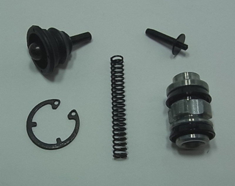 TOURMAX Master Cylinder Repair Kit Suzuki
