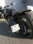 Access Design Negro Harley Davidson Breakout Soporte de placa lateral Portamatrículas