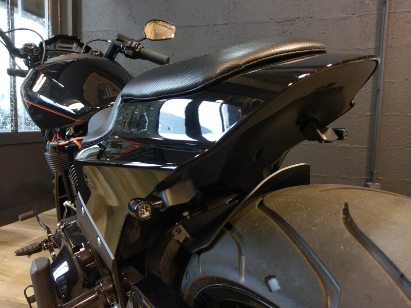 ACCESS DESIGN Supports de clignotants ACCESS DESIGN noir par paire Harley Davidson FXDR114