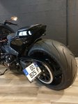 Access Design Zwarte Harley Davidson FXDR114 Zijplaathouder Kentekenplaathouder