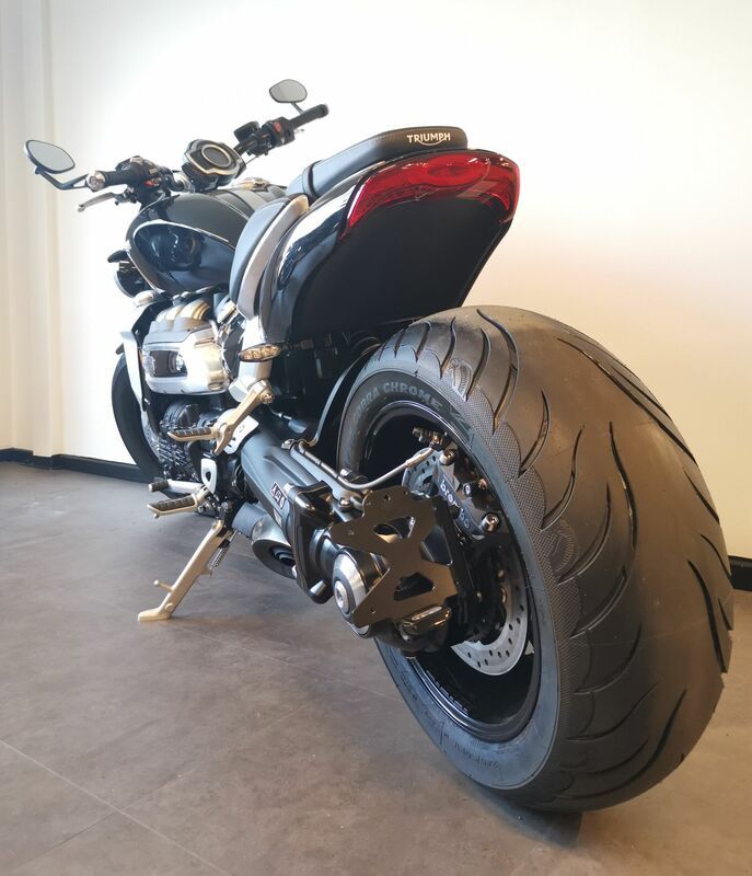 Moto rocket 3 sale triumph