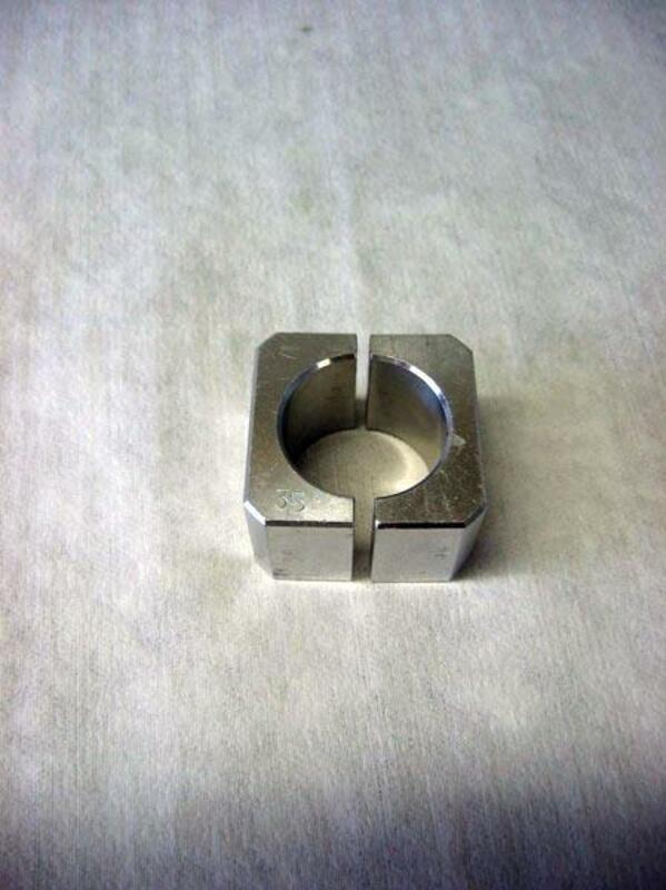 KAYABA Cartridge Clamps Ø28mm