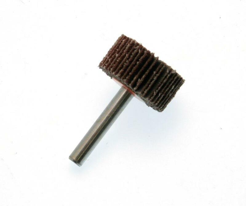PTS OUTILLAGE Roue à lamelle sur tige grain 60 Ø30X15mm