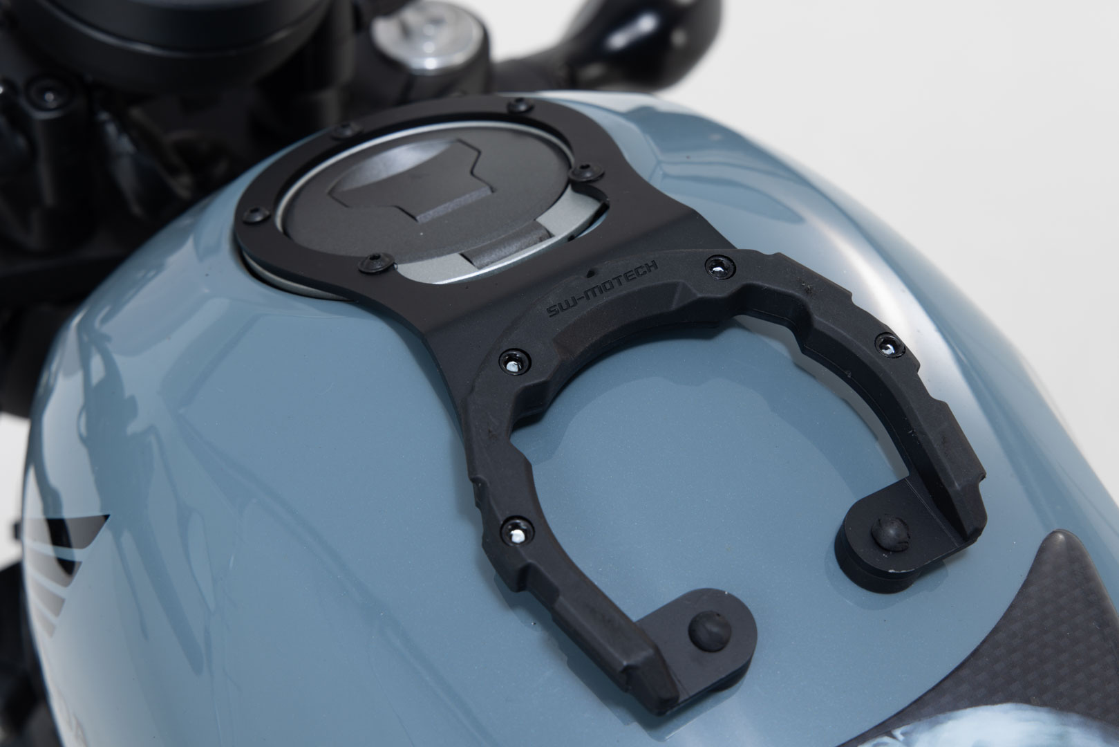 Side view of SW-Motech PRO tank ring - Black. Honda CMX500 Rebel (16-).