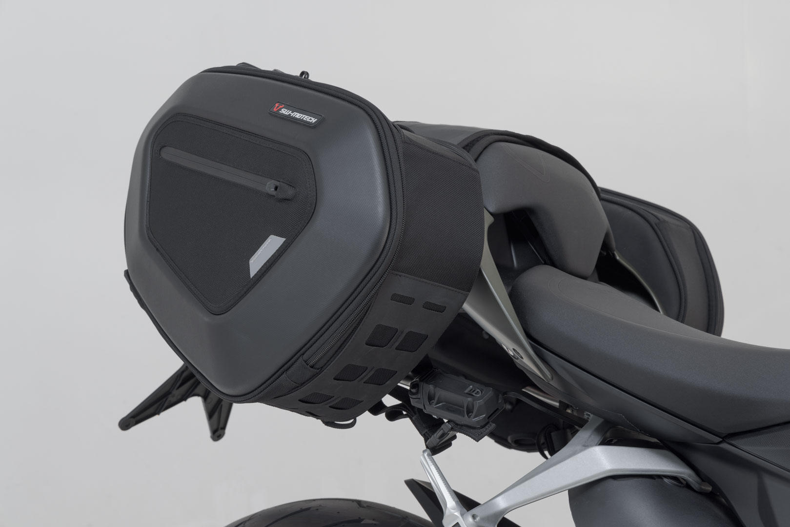 Side view of SW-Motech PRO BLAZE H saddlebag set - Black. Ducati Streetfighter V2 (21-).