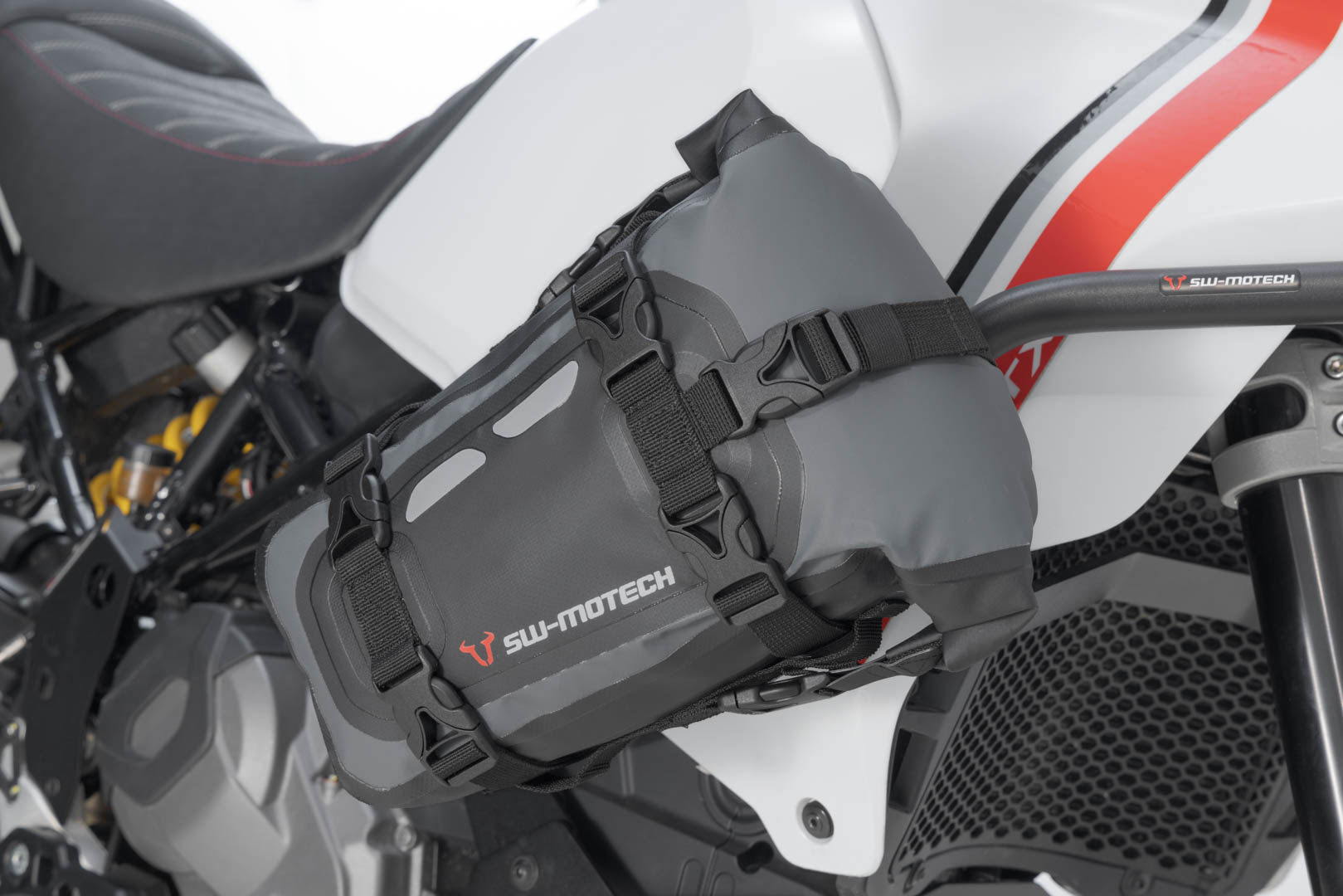 Side view of SW-Motech Drybag 80 tail bag - 8 l. Grey/black. Waterproof.