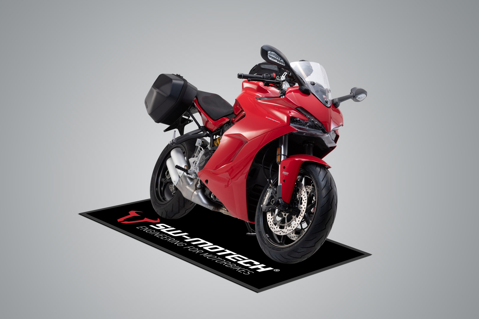 SW-Motech 2,0x1,0 m. Rectangulaire. Inscription blanc/rouge. - 2,0x1,0 m. Rectangulaire. Inscription blanc/rouge.