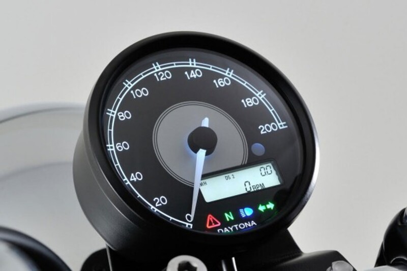 Daytona Velona 80 Speedometer 200 km/t/mph hvid LED