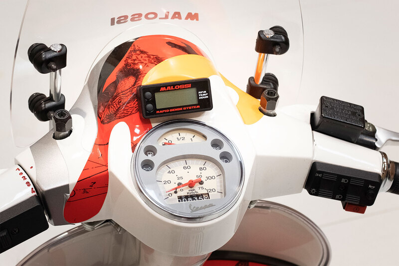 Side view of MALOSSI Rapid Sense System A / F Ratio Meter