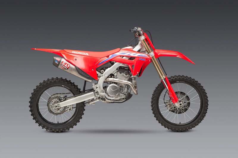 YOSHIMURA Ett komplett avgassystem i RS-12 Signature-serien