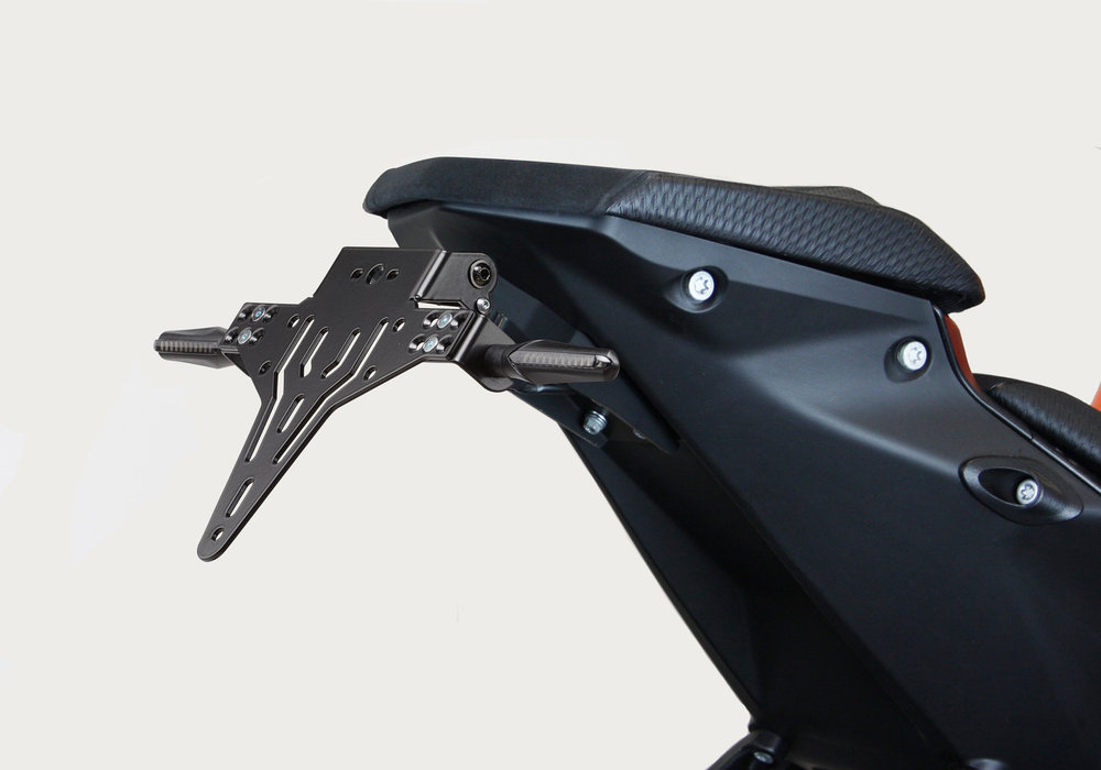 PROTECH Kennzeichenhalter Edelstahl pulverbeschichtet schwarz