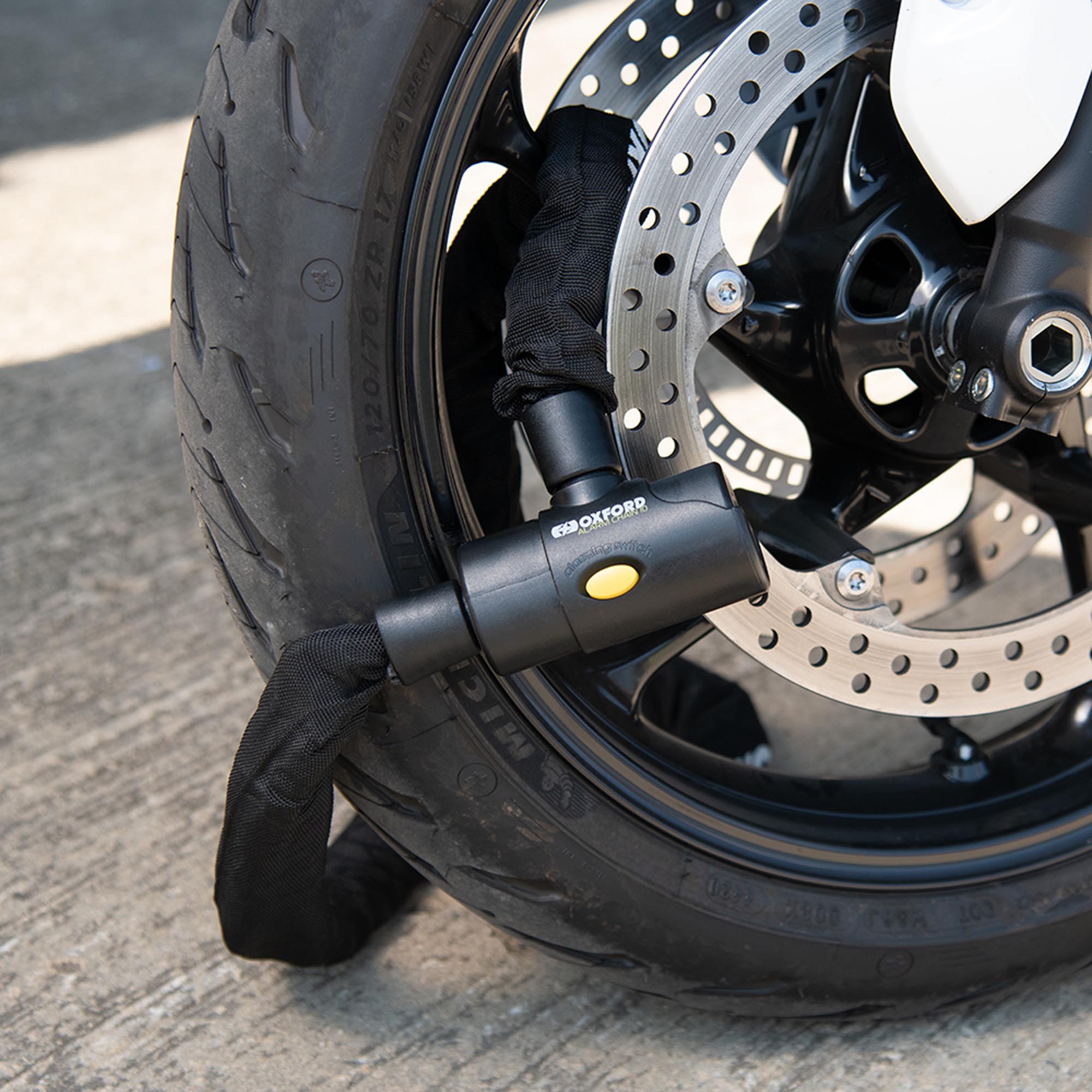 Side view of Oxford Alarm Chain10 10mm, Size 200 cm