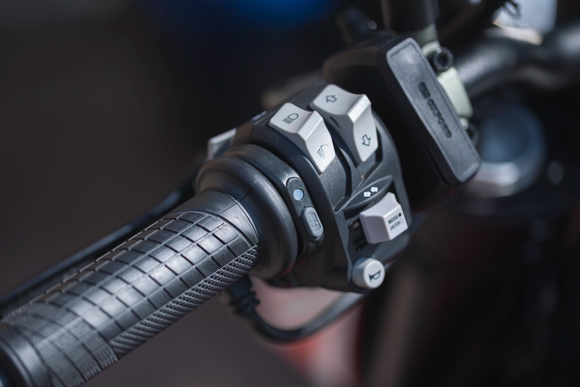 Side view of Oxford HotGrips Advanced Integrated Touring Heated Motorcycle Grips